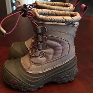 Girls north face boots